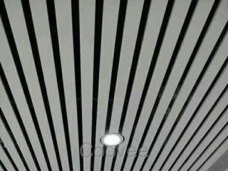 铝扣板天花优点-什么是三角形格栅天花吊顶