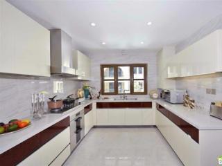 传统吊顶集成吊顶铝扣板-集成吊顶铝天花pK传统天花吊顶的区别