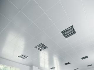 铝扣板的优势-品牌铝扣板厂家优势有哪些