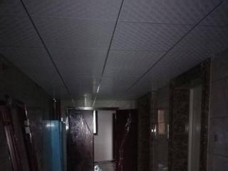 过道铝扣板吊顶-铝扣板装饰校园图书馆和过道天花