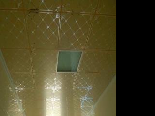 集成铝扣板的优缺点-客厅铝扣板吊顶优缺点