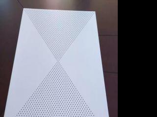 防火防潮铝扣板-机房使用微孔铝扣板介绍