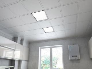 卫生间天花板铝扣板-卫生间铝扣板吊顶安装时安多高适合呢