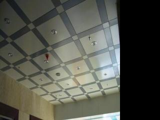 福州铝扣板品牌-广州铝天花厂家来告诉你集成吊顶铝扣板怎么拆