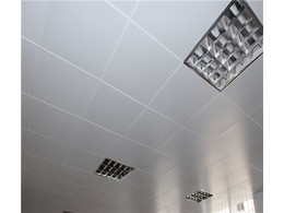 铝扣板吊顶轻钢龙骨间距多少？