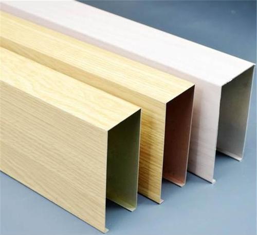 U型木纹方管天花 U型木纹方管天花